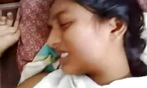 অল্পবয়স্ক হার্ডকোর 18 বছর পুরাতন পাট খেতে চুদাচুদি স্বর্ণকেশী