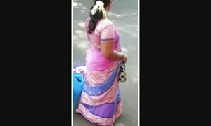 পোঁদ, বড় সুন্দরী মহিলা ইংলিশ চুদাচুদি