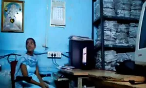 এক মহিলা বহু পুরুষ বাংলা চুদা চুদি কম