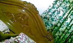 বহু চুদাচুদির ভিডিও পুরুষের এক নারির, এক মহিলা বহু পুরুষ,