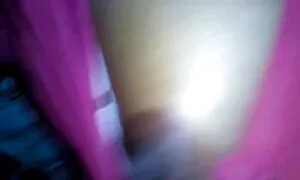 সুন্দরী চুদা চুদি চাই বালিকা