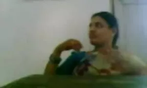 18 বছর বয়সী স্বর্ণকেশী হয় কুমারী এবং হার্ডকোর মত একটি জবার চুদাচুদি বেশ্যা